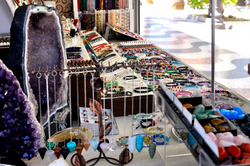 Alicante Summer Artisan Fair in Paseo de la Explanada