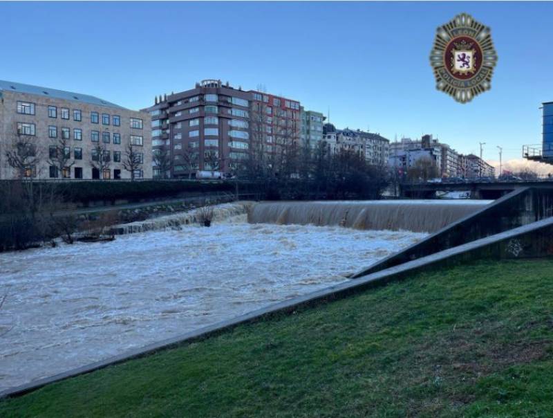 Storm Herminia leaves one dead, grounds flights and causes chaos throughout Spain