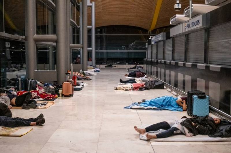 Gran Canaria airport shuts as devastating floods disrupt the island