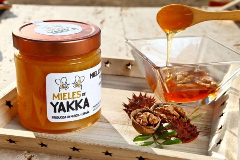 June 21 Guided tour and locally produced honey tasting in Yecla