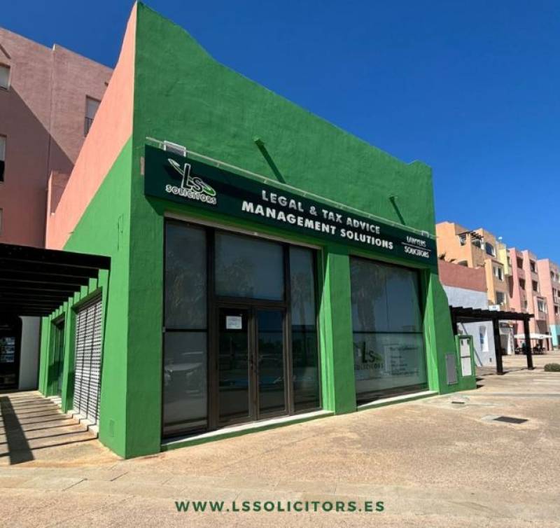LS Solicitors open new office at Mar Menor Golf Resort