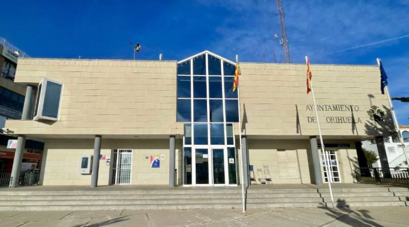 Orihuela Costa to fix long-forgotten tourist signposts