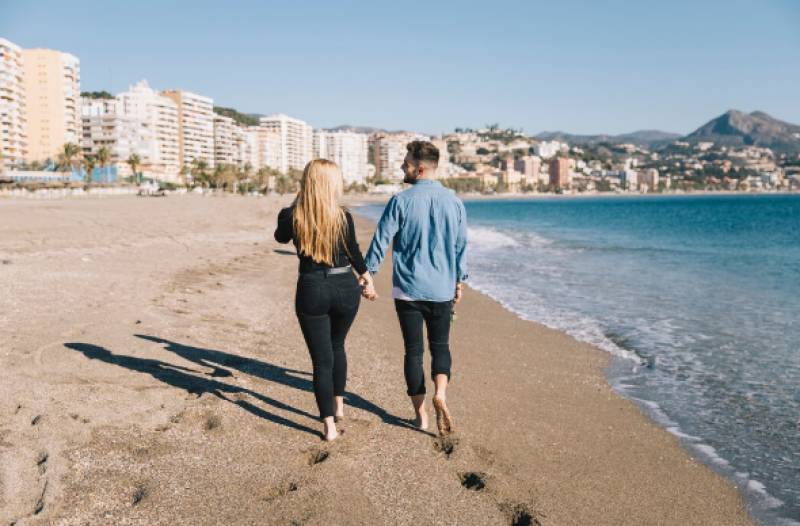 Twice as many foreigners choose to buy in Alicante as in Malaga