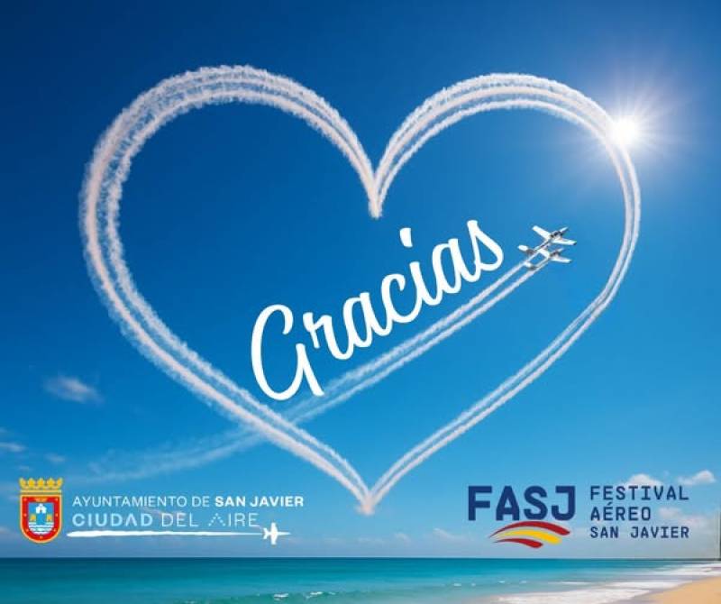 Mar Menor skies draw huge crowds for San Javier Air Festival
